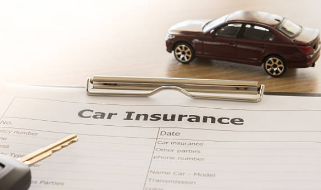 How to Compare Car Insurance Quotes in Canada By Ratehub?